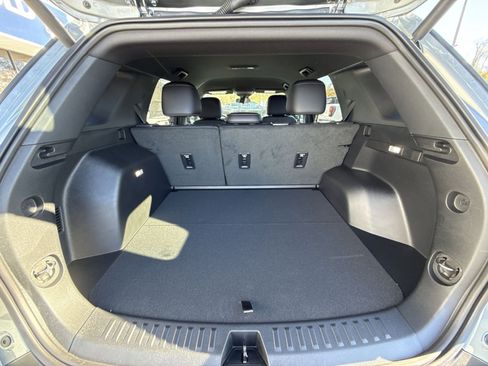 New 2026 GMC Terrain Elevation image 18