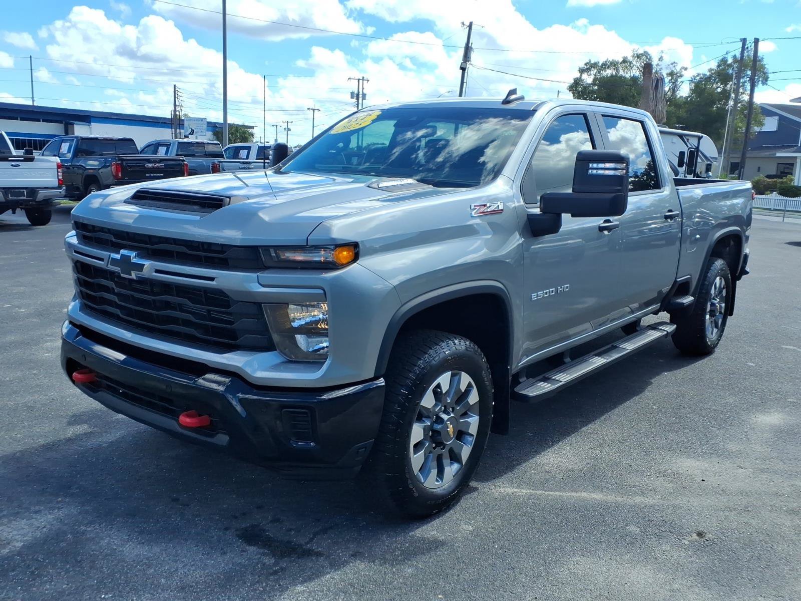Used 2025 Chevrolet Silverado 2500 Custom w/ Custom Value Package AWD/4WD image 1