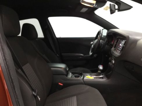 Used 2023 Dodge Charger SXT w/ Blacktop Package AWD/4WD image 21
