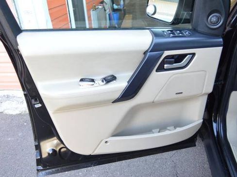 Used 2013 Land Rover LR2 HSE AWD/4WD image 33