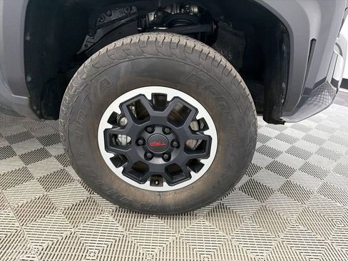 Used 2024 Toyota Tacoma TRD Off-Road AWD/4WD image 13