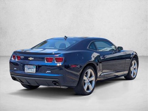 Used 2010 Chevrolet Camaro LT w/ RS Package RWD image 5