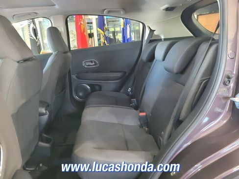 Used 2021 Honda HR-V EX image 8