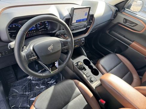 Used 2022 Ford Bronco Sport Badlands w/ Premium Package image 18