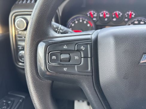 Certified 2024 Chevrolet Silverado 2500 Custom image 18