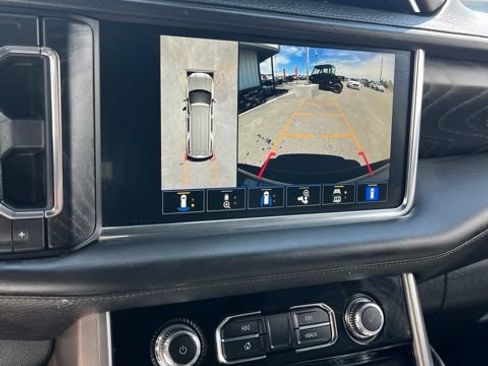 Used 2022 GMC Yukon XL Denali w/ Denali Premium Package AWD/4WD image 52