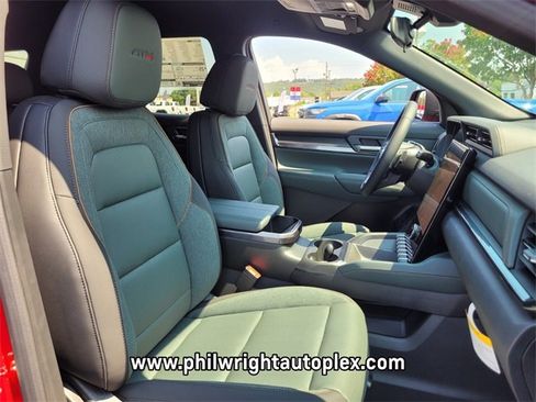 New 2026 GMC Terrain AT4 image 9