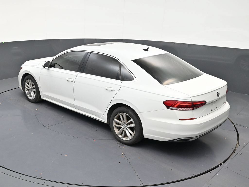 Used 2020 Volkswagen Passat 2.0T SE w/ Sunroof Package FWD image 14