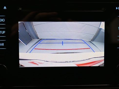 Used 2017 Toyota Corolla L image 15