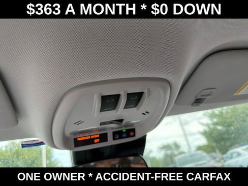 Used 2024 Chevrolet Trax ACTIV w/ Sunroof Package FWD image 32