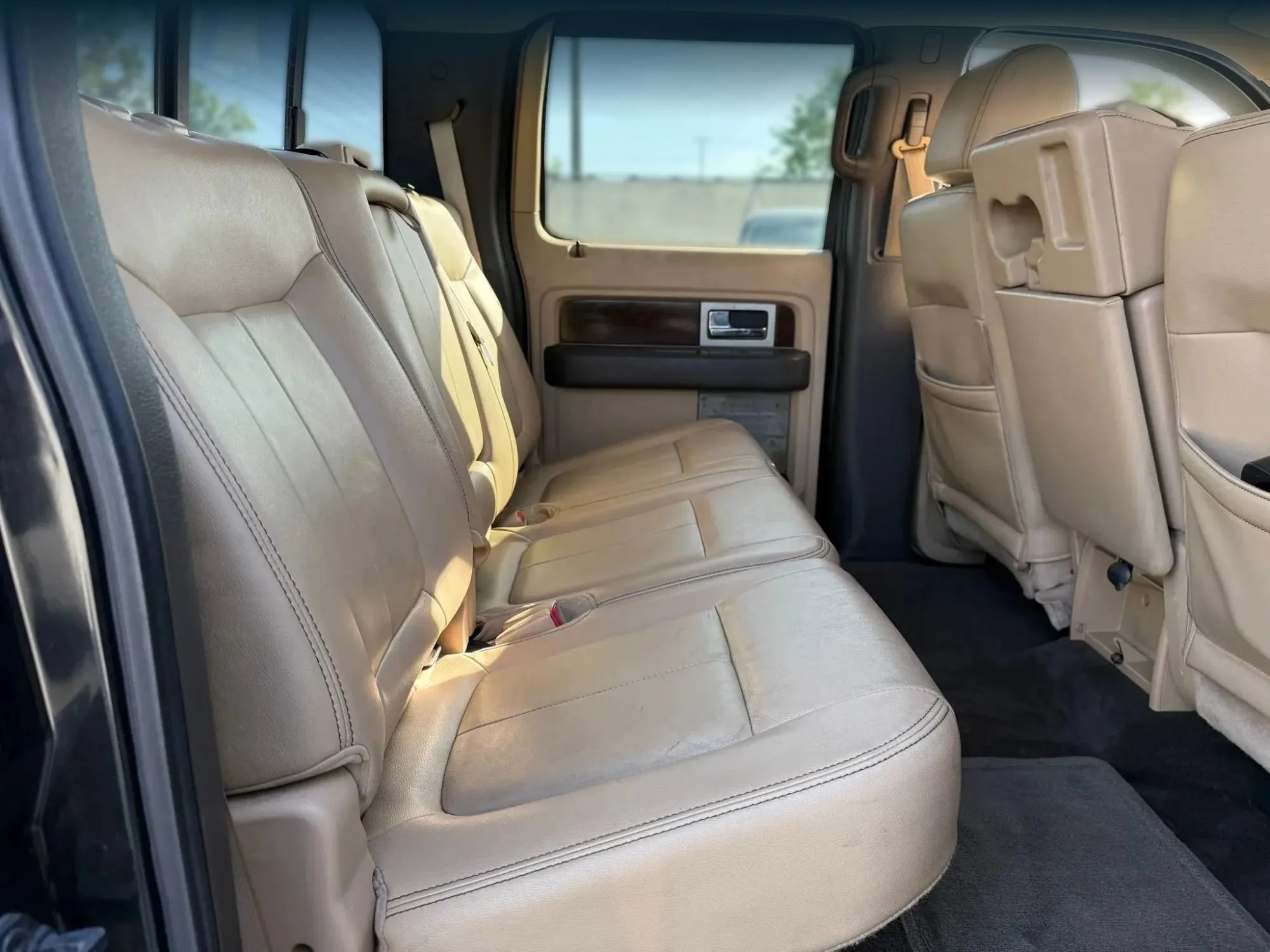 Used 2012 Ford F150 Lariat w/ Lariat Chrome Pkg RWD image 20