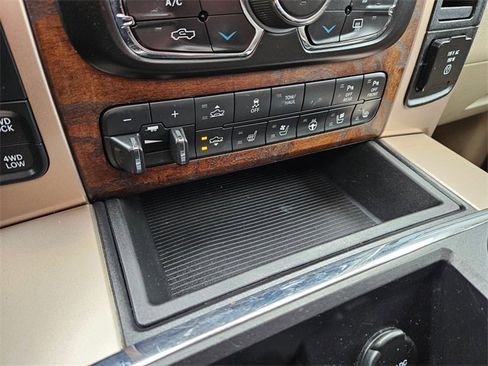 Used 2015 RAM 1500 Laramie Longhorn image 29