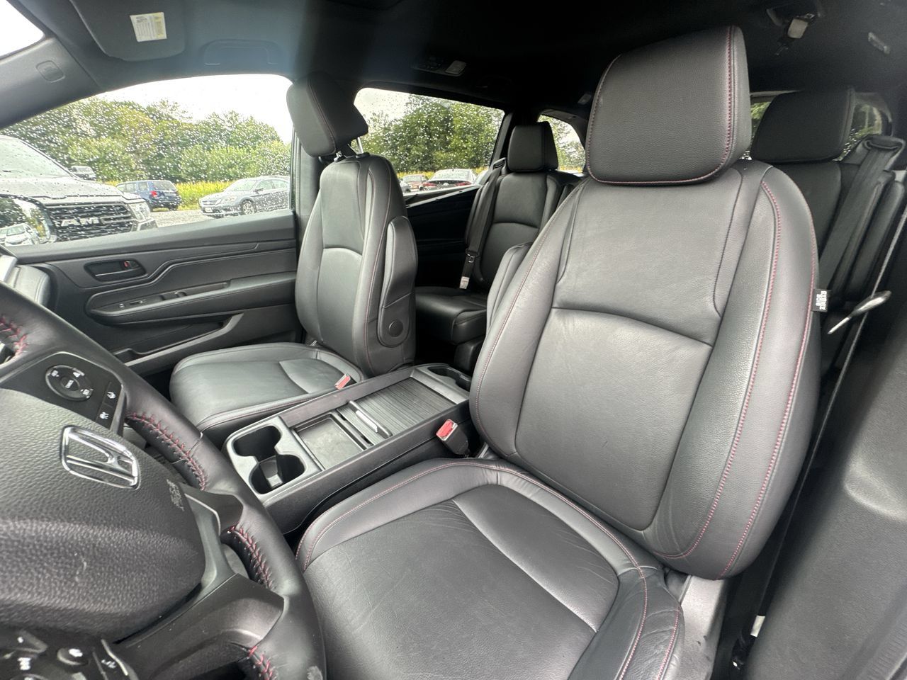 Used 2023 Honda Odyssey Sport image 4