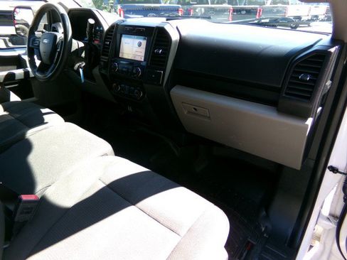 Used 2019 Ford F150 XL w/ Equipment Group 101A Mid AWD/4WD image 12