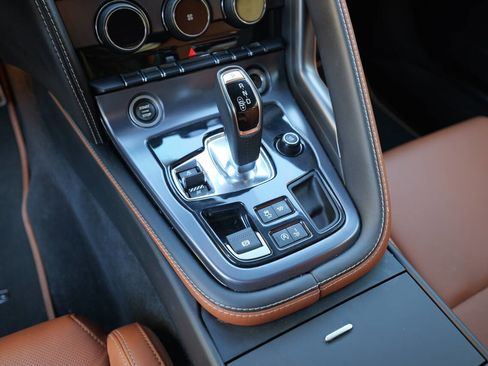 Used 2021 Jaguar F-TYPE R image 95