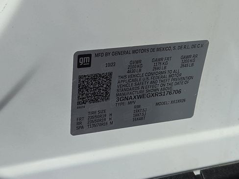 Used 2024 Chevrolet Equinox RS w/ RS Leather Package image 27