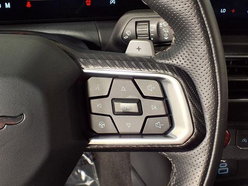 Used 2025 Ford Mustang GT Premium RWD image 24
