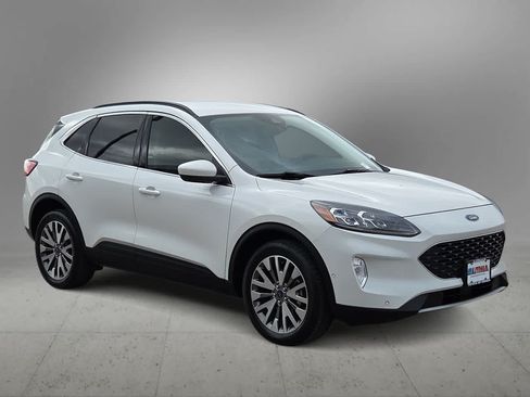 Used 2021 Ford Escape Titanium AWD/4WD image 2