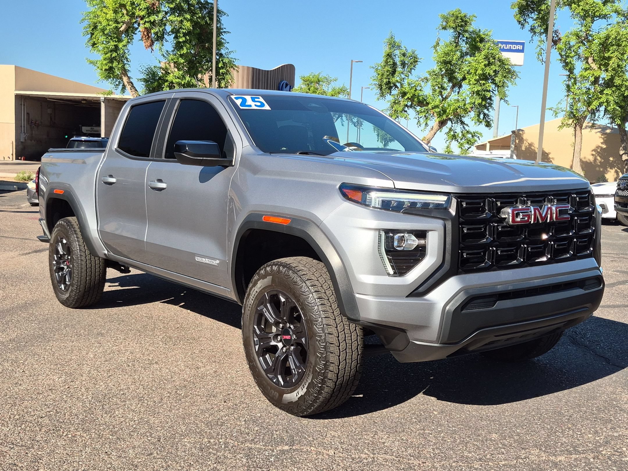 Used 2025 GMC Canyon Elevation RWD image 3