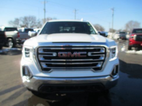 Used 2021 GMC Sierra 1500 SLT w/ SLT Premium Package image 11