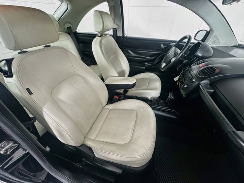 Used 2010 Volkswagen Beetle Coupe FWD image 26