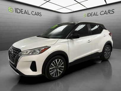 Used 2022 Nissan Kicks SV