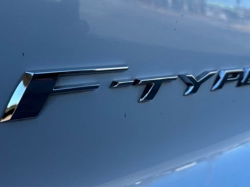 Used 2020 Jaguar F-TYPE Convertible image 43