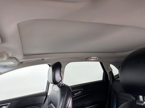 Used 2016 Ford Edge SEL w/ Equipment Group 201A FWD image 12