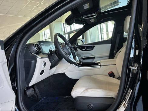 Certified 2025 Mercedes-Benz C 300 Sedan image 16