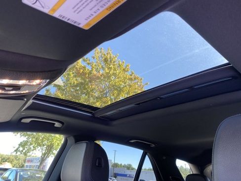 Used 2023 Mercedes-Benz GLE 350 4MATIC image 37