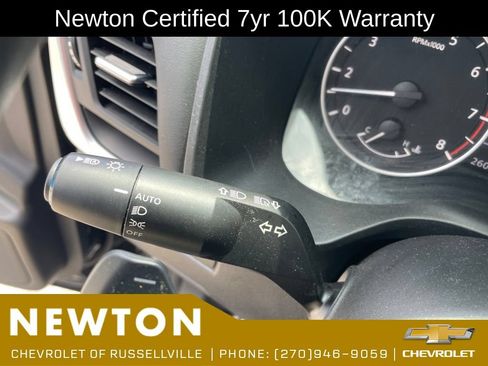 Used 2023 Nissan Rogue S FWD image 15