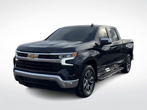 Used 2022 Chevrolet Silverado 1500 LT image 4