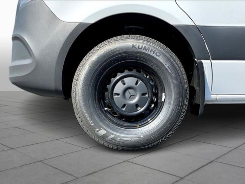 New 2026 Mercedes-Benz Sprinter 2500 image 12