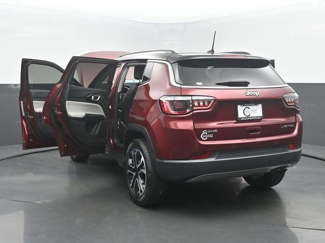Used 2022 Jeep Compass Limited AWD/4WD image 57