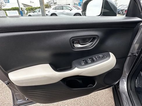 Used 2024 Honda HR-V LX image 24
