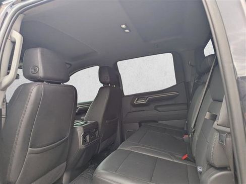 Used 2024 GMC Sierra 1500 SLT AWD/4WD image 13