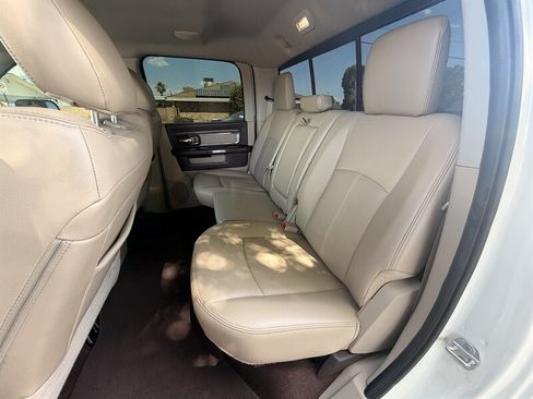 Used 2018 RAM 2500 Laramie AWD/4WD image 44