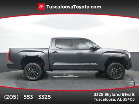 Used 2025 Toyota Tundra Platinum AWD/4WD image 1