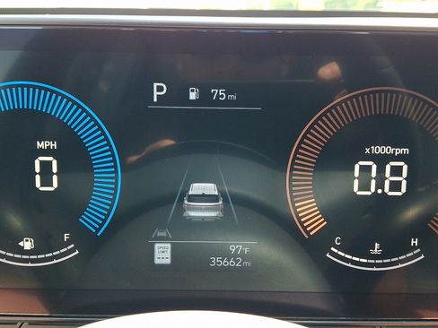 Certified 2024 Hyundai Kona SEL AWD/4WD image 19