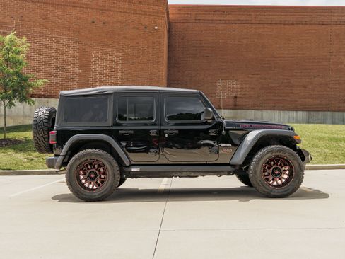 Used 2020 Jeep Wrangler Unlimited Rubicon w/ Quick Order Package 28Y Recon AWD/4WD image 3
