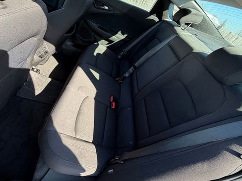 Used 2023 Chevrolet Malibu LT image 6