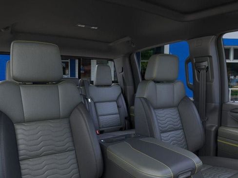 New 2026 Chevrolet Silverado 2500 ZR2 w/ LPO, Dark Essentials Package image 24