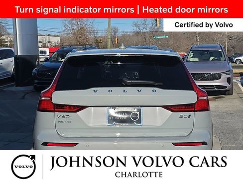 Certified 2025 Volvo V60 B5 Cross Country Plus image 6