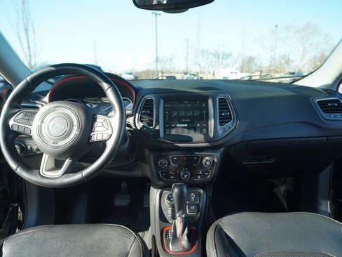 Used 2018 Jeep Compass Trailhawk w/ Leather Interior Group image 27