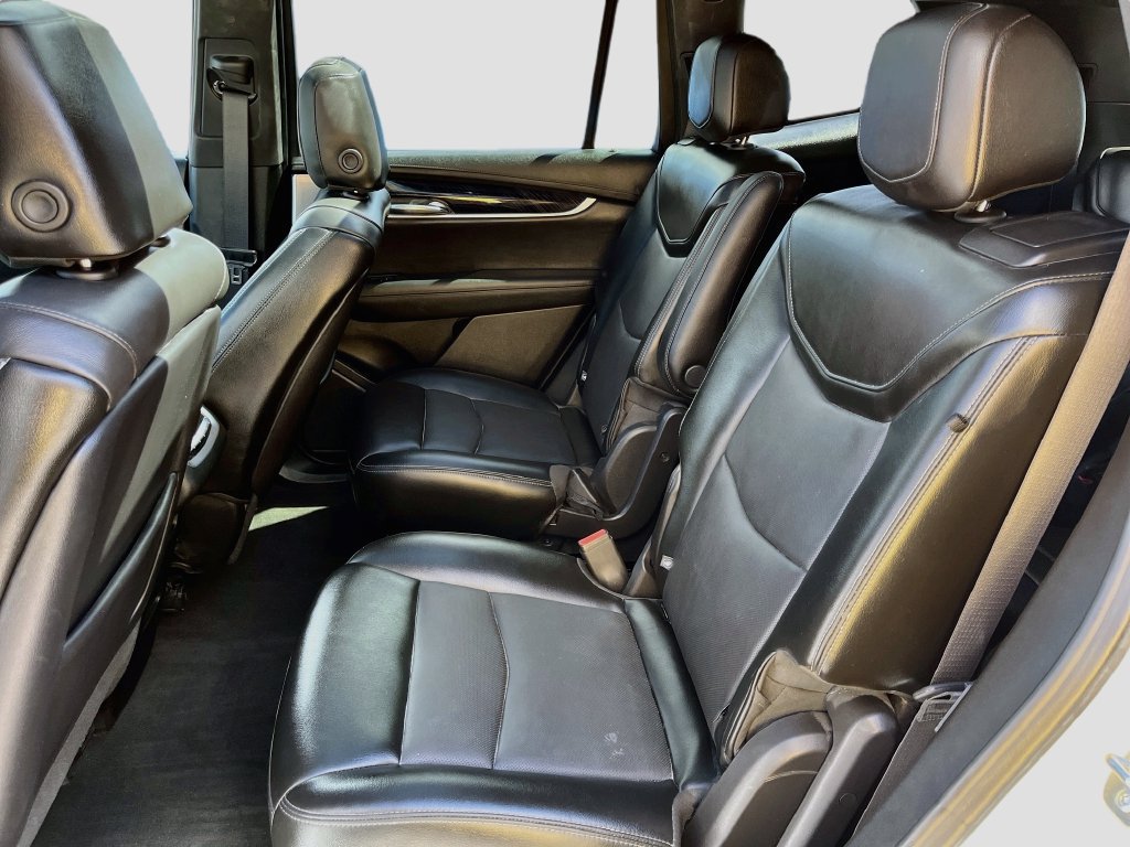 Used 2024 Cadillac XT6 Premium Luxury w/ LPO, Floor Liner Package AWD/4WD image 26