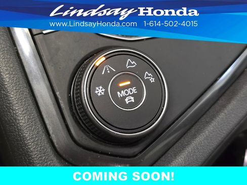 Used 2020 Volkswagen Tiguan S image 20