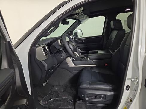Used 2026 Toyota Sequoia Platinum w/ TRD Off-Road Package AWD/4WD image 11