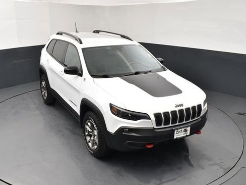 Used 2022 Jeep Cherokee Trailhawk w/ Sound & Nav Group AWD/4WD image 13