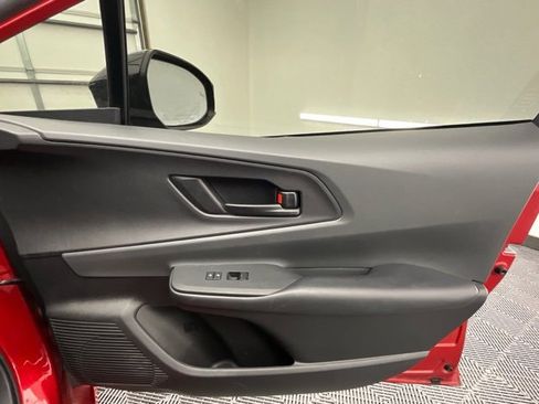 Used 2023 Toyota Prius LE image 12