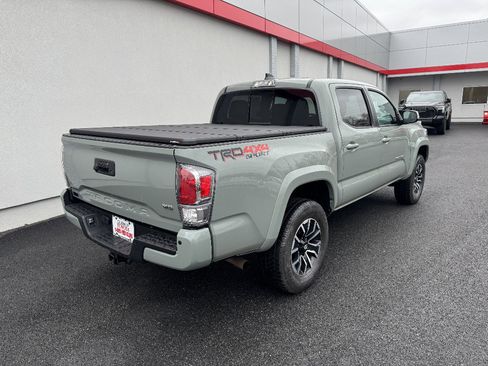 Used 2023 Toyota Tacoma TRD Sport w/ TRD Premium Sport Package image 5